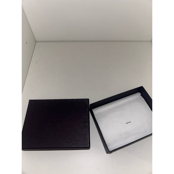 Prada Box Wallet Jewelry Box with Logo Tissue Paper Designer Luxury Milan Italy - Picture 8 of 14